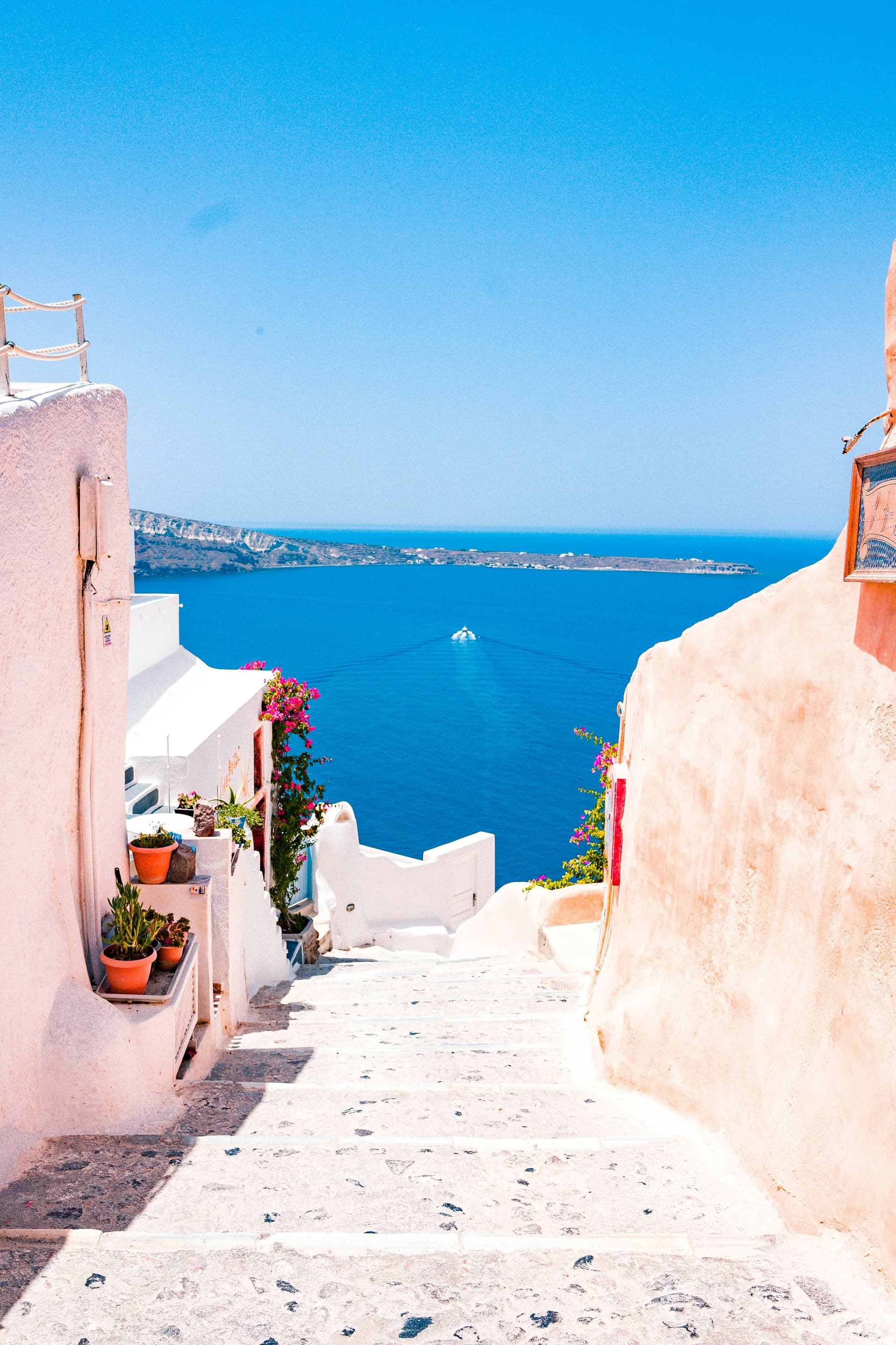 Living Like a Local: Authentic Experiences